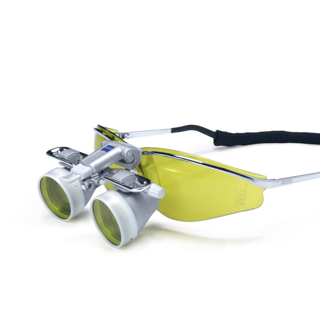 everydent-zeiss-lupove-bryle-eyemag-smart-06